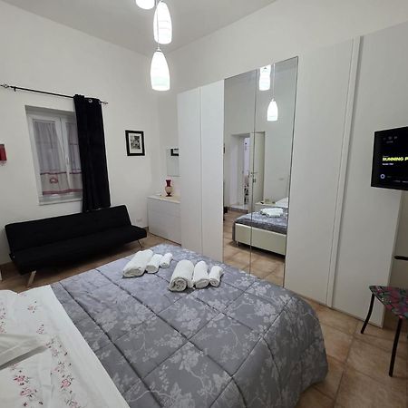 Domus Ciccio Pompeii - Relax & Free Parking Apartman Scafati Kültér fotó